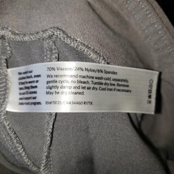 Eileen Fisher Gray cropped Pants - Picture 4 of 4